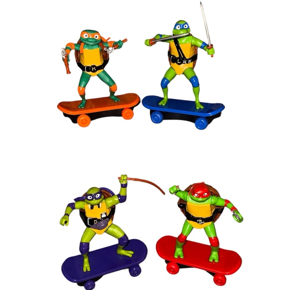 Teenage Mutant Ninja Turtles TMNT 4 Skateboard Action Figures Set